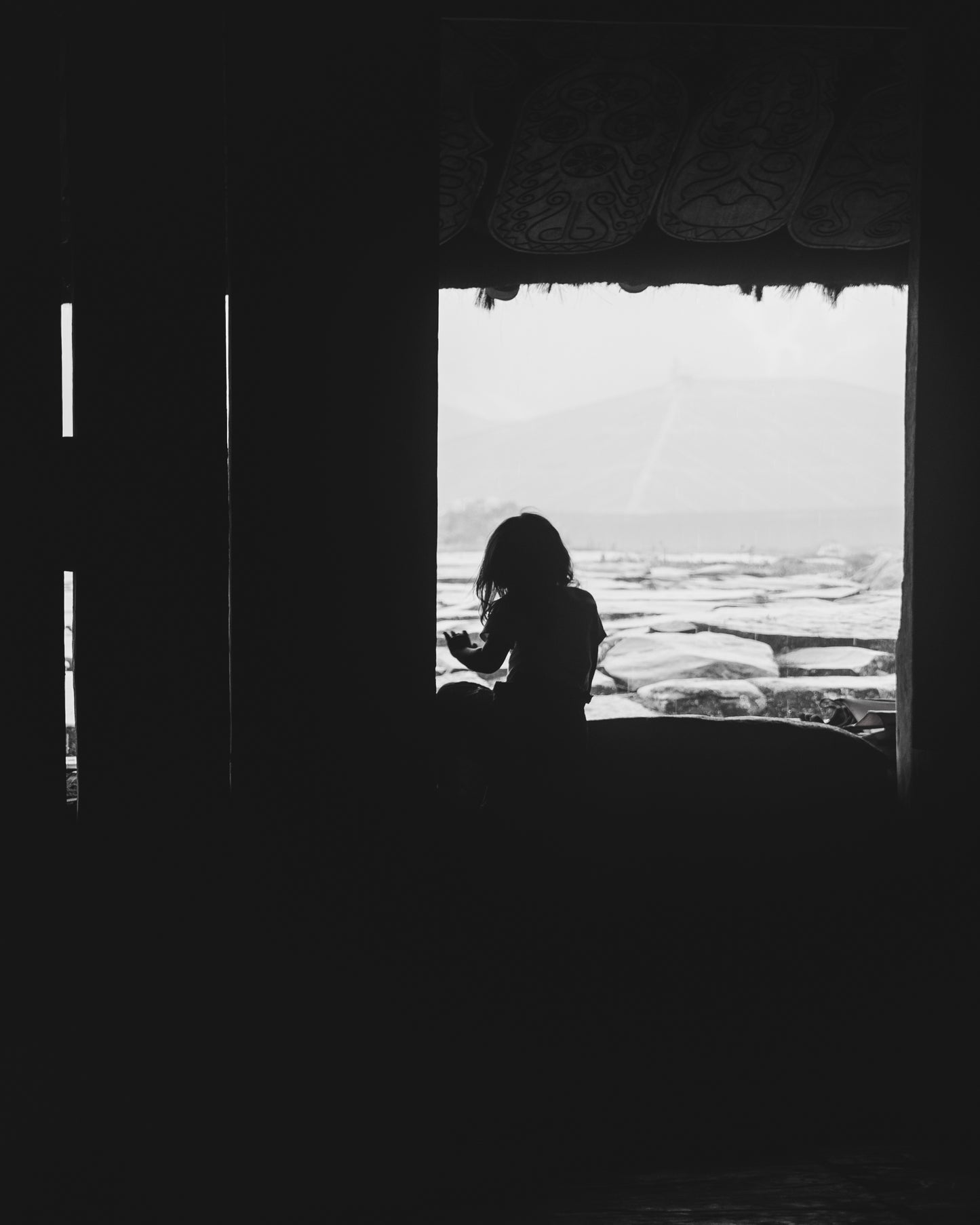 La petite fille en contre jour